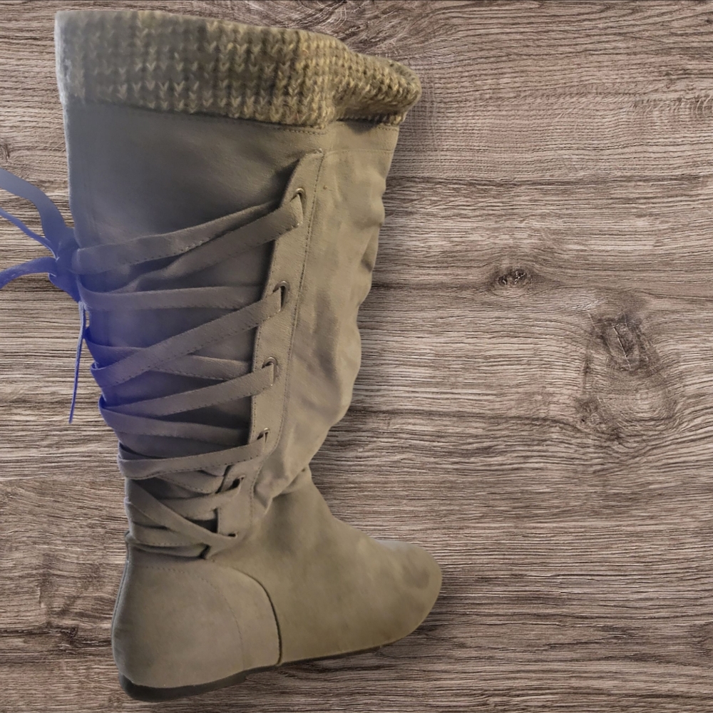 JustFab Gray Gabby Sweater Cuff Lace Up Boots Faux Suede Boots Women's Size 9 - Picture 5 of 7